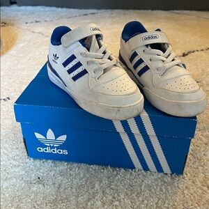 Adidas Forum Low I Kids' White and Navy Sneakers